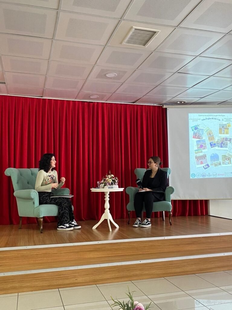 AW168905_03-768x1024 Nida Özgün, BUBFA’da adlı söyleşiye yoğun ilgi