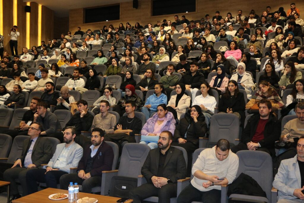 WhatsApp-Image-2024-12-18-at-13.52.20-1024x682 TechStorm: Banü'de HSD "Teknoloji Etkinliği" Düzenledi